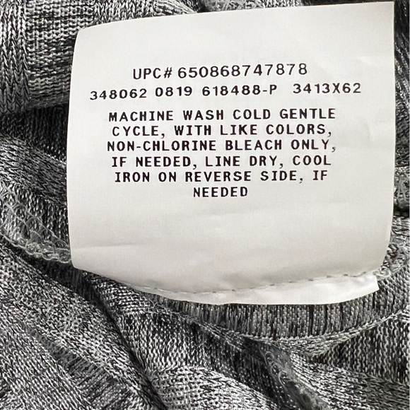 AGB Woman PLUS Embellished Neck Top - Picture 6 of 8